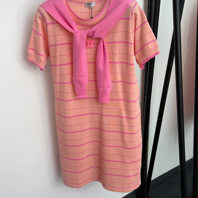 CHANEL 26S STRIPED KNIT SHORT-SLEEVE DRESS 1371