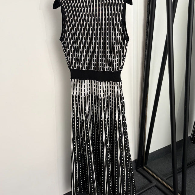 MAXMARA 26S SLEEVELESS V-NECK KNIT MAXI DRESS 362
