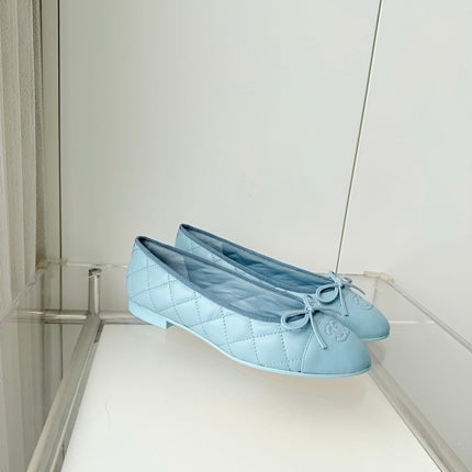 CHANEL 26S BALLET FLATS IN LIGHT BLUE QUILTED CALFSKIN WITH BOW