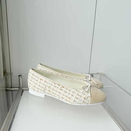 CHANEL 26S BALLET FLATS IN BEIGE TWEED WITH SUEDE TOE CAP & BOW