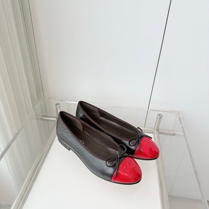 CHANEL 26S BALLET FLATS IN DARK BROWN CALFSKIN WITH RED PATENT TOE CAP & BOW