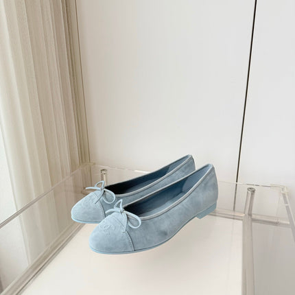 CHANEL 26S BALLET FLATS IN LIGHT BLUE SUEDE WITH BOW