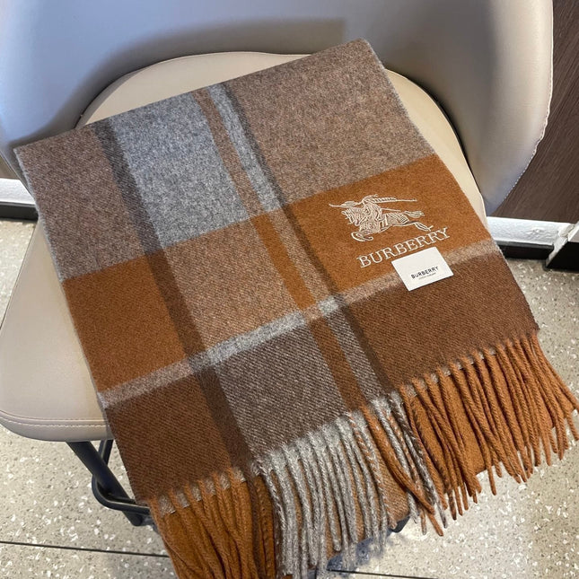 BURBERRY 26S SCARF 180CM IN CASHMERE 160445