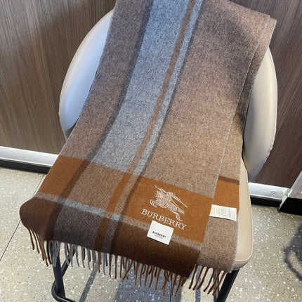 BURBERRY 26S SCARF 180CM IN CASHMERE 160445