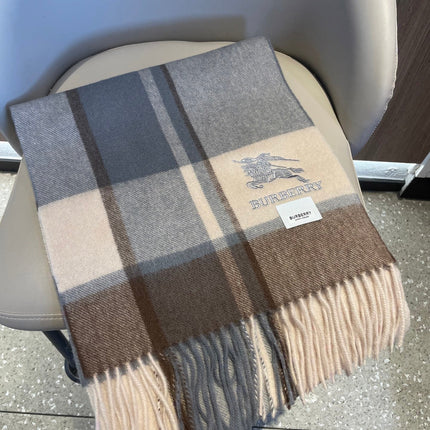 BURBERRY 26S SCARF 180CM IN CASHMERE 160447