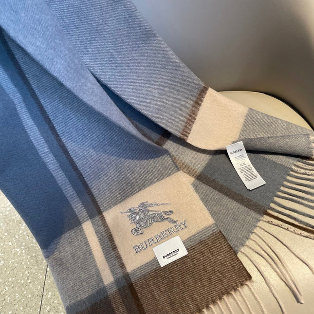 BURBERRY 26S SCARF 180CM IN CASHMERE 160447