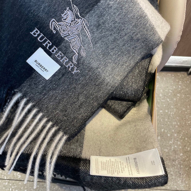 BURBERRY 26S SCARF 180CM IN CASHMERE 163813