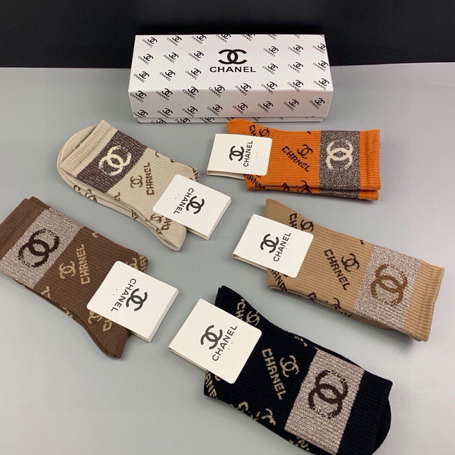 CHANEL 26S CREW SOCKS 405393 (1 BOX)