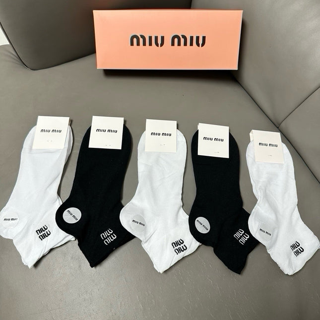 MIUMIU 26S ANKLE SOCKS 415738 (1 BOX)