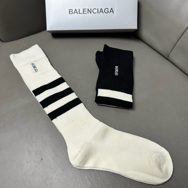 BALENCIAGA 26S CREW SOCKS 417751 (1 BOX)