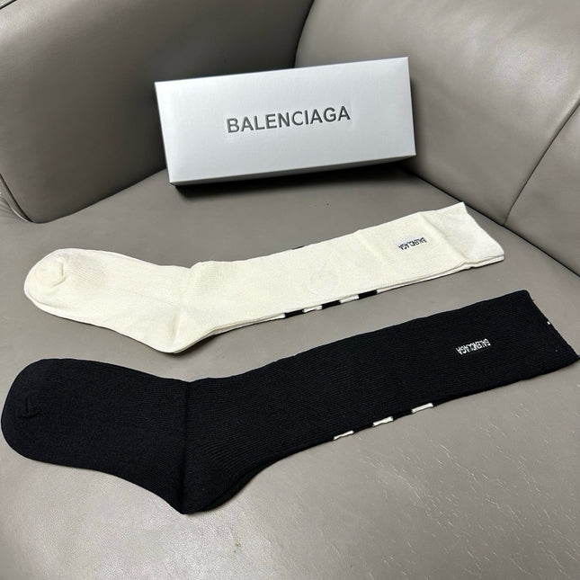 BALENCIAGA 26S CREW SOCKS 417751 (1 BOX)