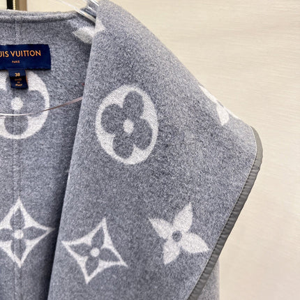 LV 25S HOODED JACKET 0063