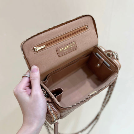 CHANEL 25S VANITY CASE 23 IN BROWN LAMBSKIN