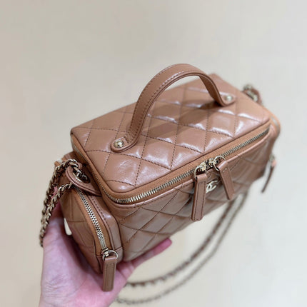 CHANEL 25S VANITY CASE 23 IN BROWN LAMBSKIN
