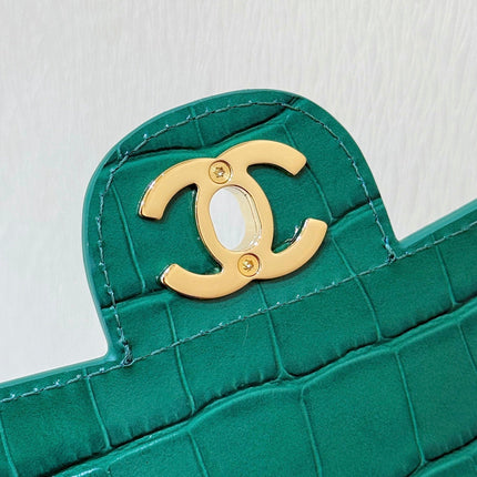 CHANEL 26S MINI BOX BAG 15 IN GREEN CALFSKIN CROCODILE EMBOSSED