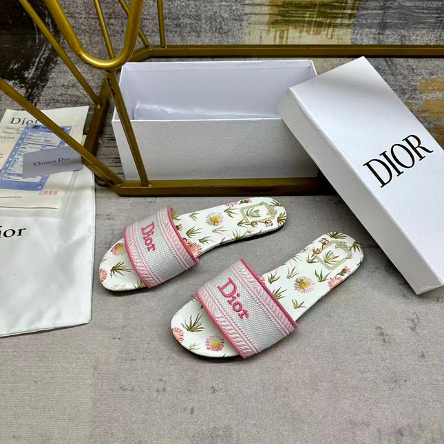 DIOR 26S DWAY SLIDE FLOWER EDITION IN PINK MIX WHITE FABRIC