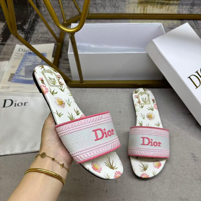 DIOR 26S DWAY SLIDE FLOWER EDITION IN PINK MIX WHITE FABRIC