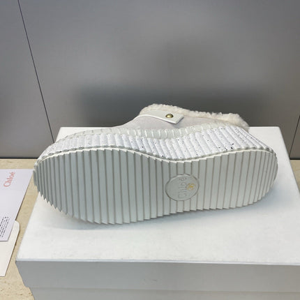 CHLOÉ 26S FUR-LINED WEDGE MULES IN LIGHT GREY SUEDE