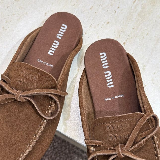 MIUMIU 26S SNEAKER MULES IN DARK BROWN SUEDE WITH BOW