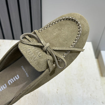 MIUMIU 26S SNEAKER MULES IN DARK OLIVE GREEN SUEDE WITH BOW