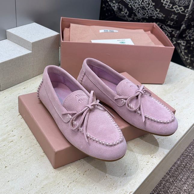 MIUMIU 26S LOAFERS IN LIGHT PURPLE SUEDE WITH BOW