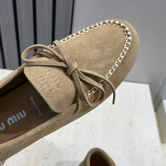 MIUMIU 26S LOAFERS IN BROWN SUEDE WITH BOW