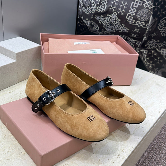 MIUMIU 26S MARY JANE FLATS IN TAN BROWN SUEDE WITH BUCKLE STRAP CALFSKIN