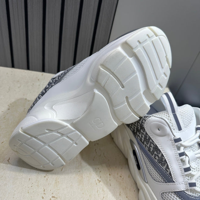 DIOR 26S SNEAKERS STYLE 004