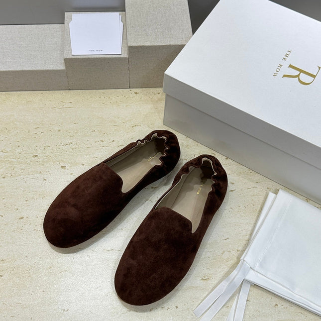 THE ROW 26S BALLET FLATS IN CHOCOLATE BROWN SUEDE