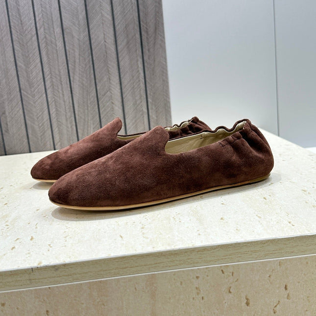 THE ROW 26S BALLET FLATS IN CHOCOLATE BROWN SUEDE