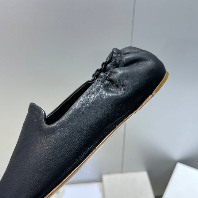 THE ROW 26S BALLET FLATS IN BLACK CALFSKIN