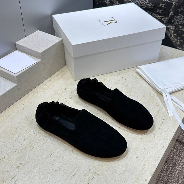 THE ROW 26S BALLET FLATS IN BLACK SUEDE