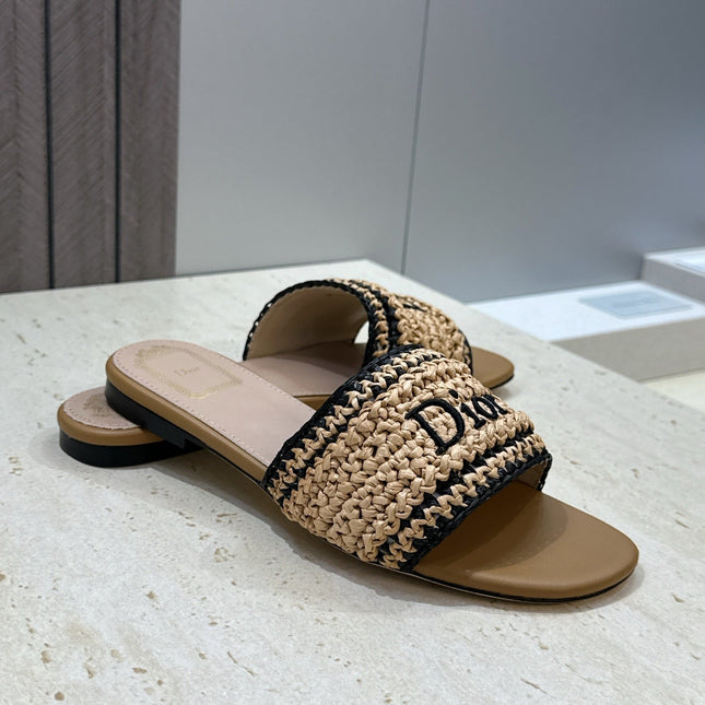 DIOR 26S D-WAY SLIDE IN BEIGE BLACK RAFFIA