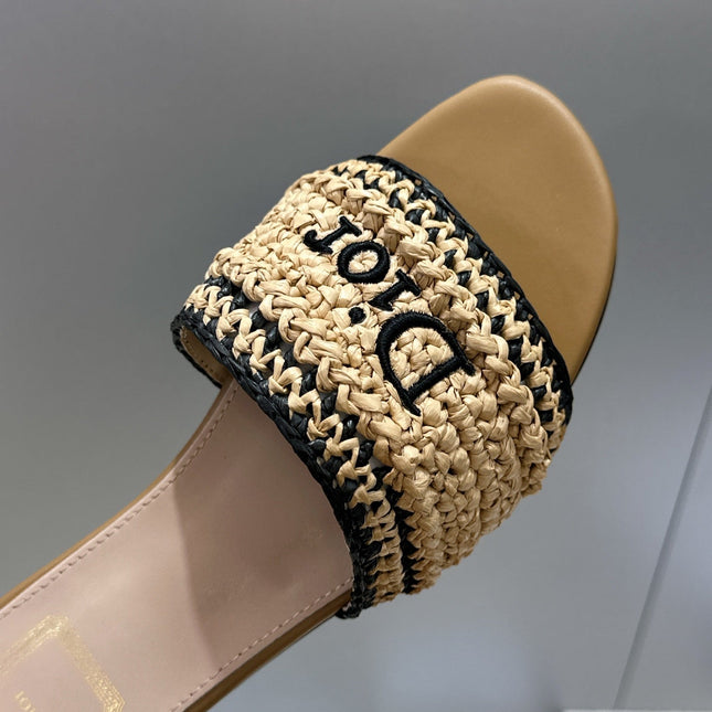 DIOR 26S D-WAY SLIDE IN BEIGE BLACK RAFFIA