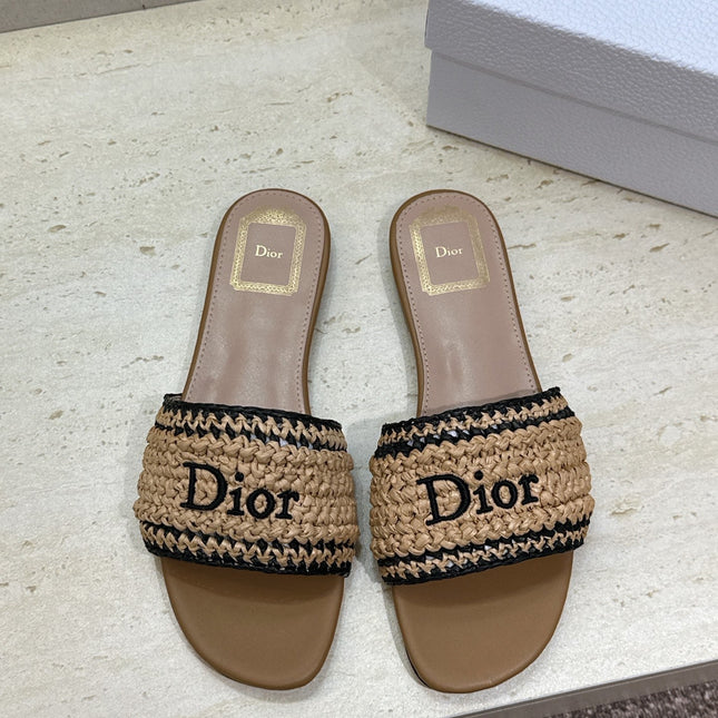 DIOR 26S D-WAY SLIDE IN BEIGE BLACK RAFFIA