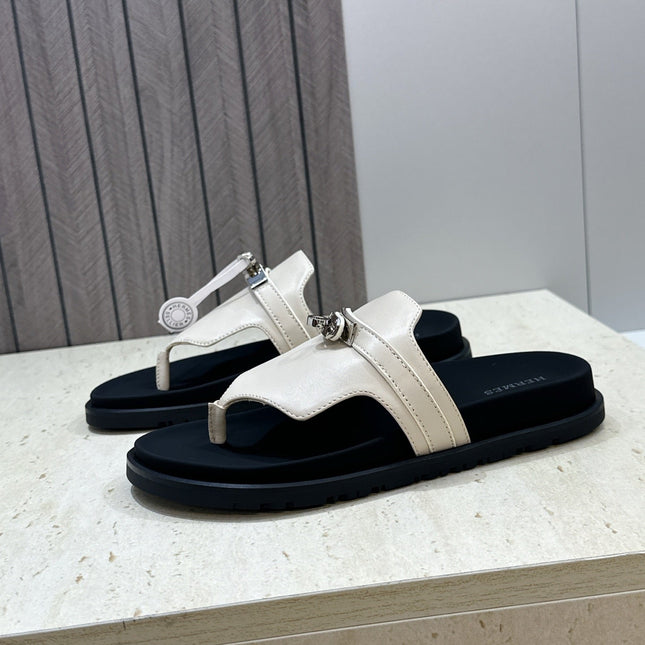 HM 26S EMPIRE SANDAL IN IVORY WHITE CALFSKIN SILVER HARDWARE