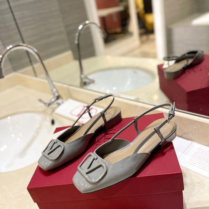 VALENTINO 26S SLINGBACK IN LIGHT GREY PATENT CALFSKIN
