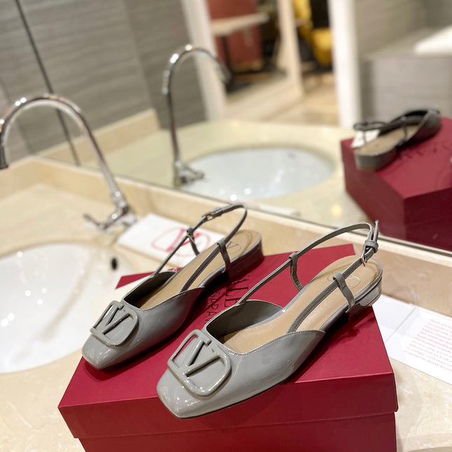 VALENTINO 26S SLINGBACK IN LIGHT GREY PATENT CALFSKIN