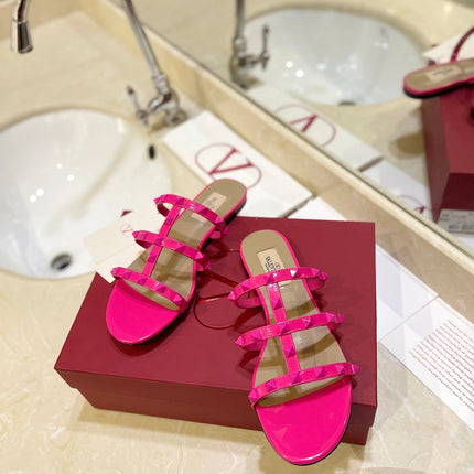 VALENTINO 26S ROCKSTUD CAGED SANDALS IN PINK CALFSKIN