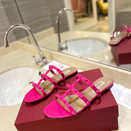VALENTINO 26S ROCKSTUD CAGED SANDALS IN PINK CALFSKIN