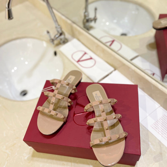VALENTINO 26S ROCKSTUD CAGED SANDALS IN NUDE CALFSKIN
