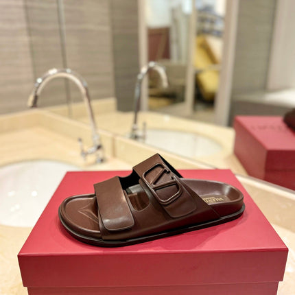 VALENTINO 26S FOOTBED SANDALS IN BROWN CALFSKIN