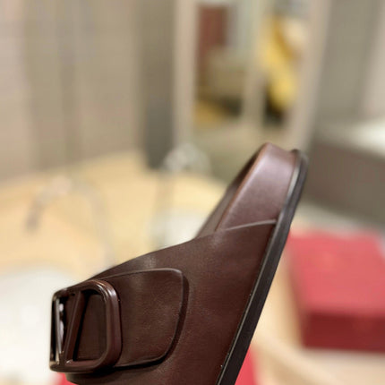 VALENTINO 26S FOOTBED SANDALS IN BROWN CALFSKIN