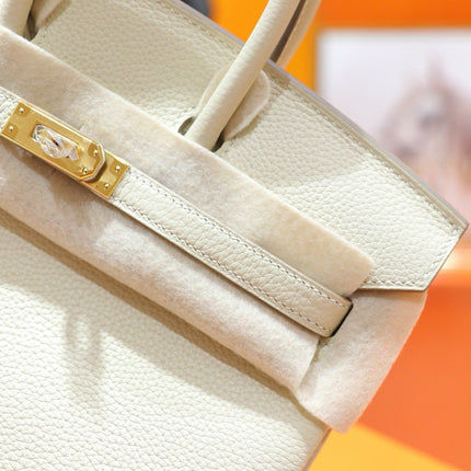 HM 25S BIRKIN BAG 25 CM IN WHITE TOGO WITH GOLD HARDWARE