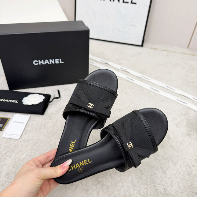 CHANEL 26S SLIDE SANDALS IN BLACK MESH AND CALFSKIN WITH RIBBON