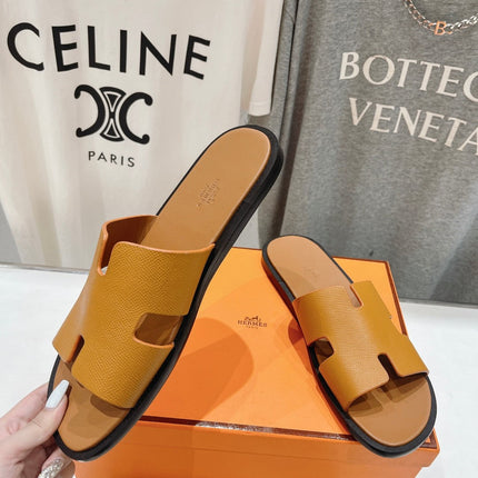 IZMIR SANDAL AMBER LAMBSKIN