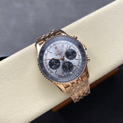 NAVITIMER B01 CHRONOGRAPH 43 ALL RED GOLD SILVER MIX BLACK DIAL