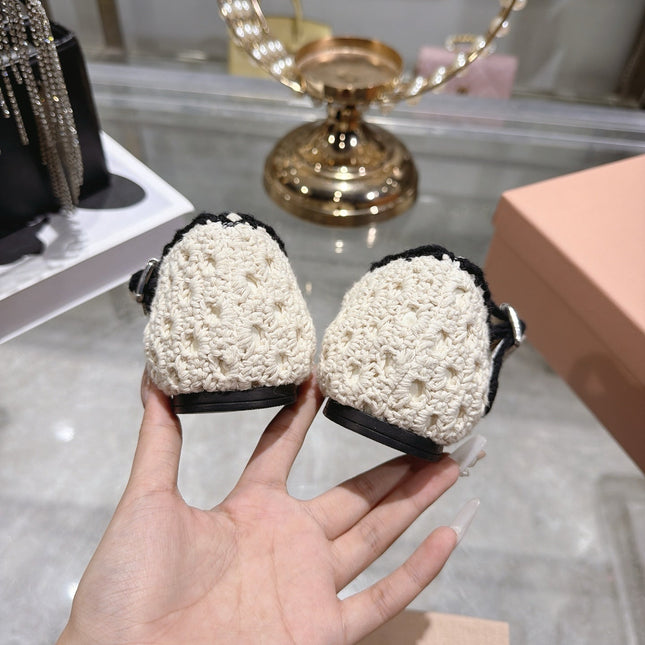 MIUMIU 26S MARY JANE BALLET FLATS IN WHITE CROCHET KNIT