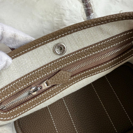 HM 25S GARDEN PARTY 23 CM IN TAUPE BROWN TOGO