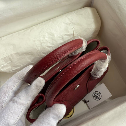 HM 25S GARDEN PARTY 23 CM IN DARK RED TOGO